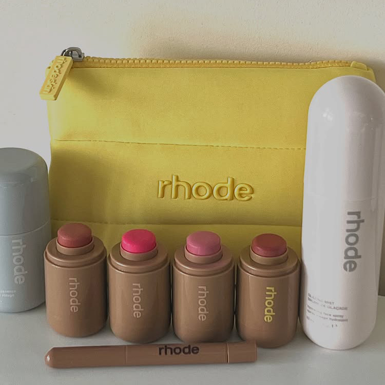Luxe Merk Pocket Blush Crème R - Luxury Skincare And Makeup Brands recensie en prijs